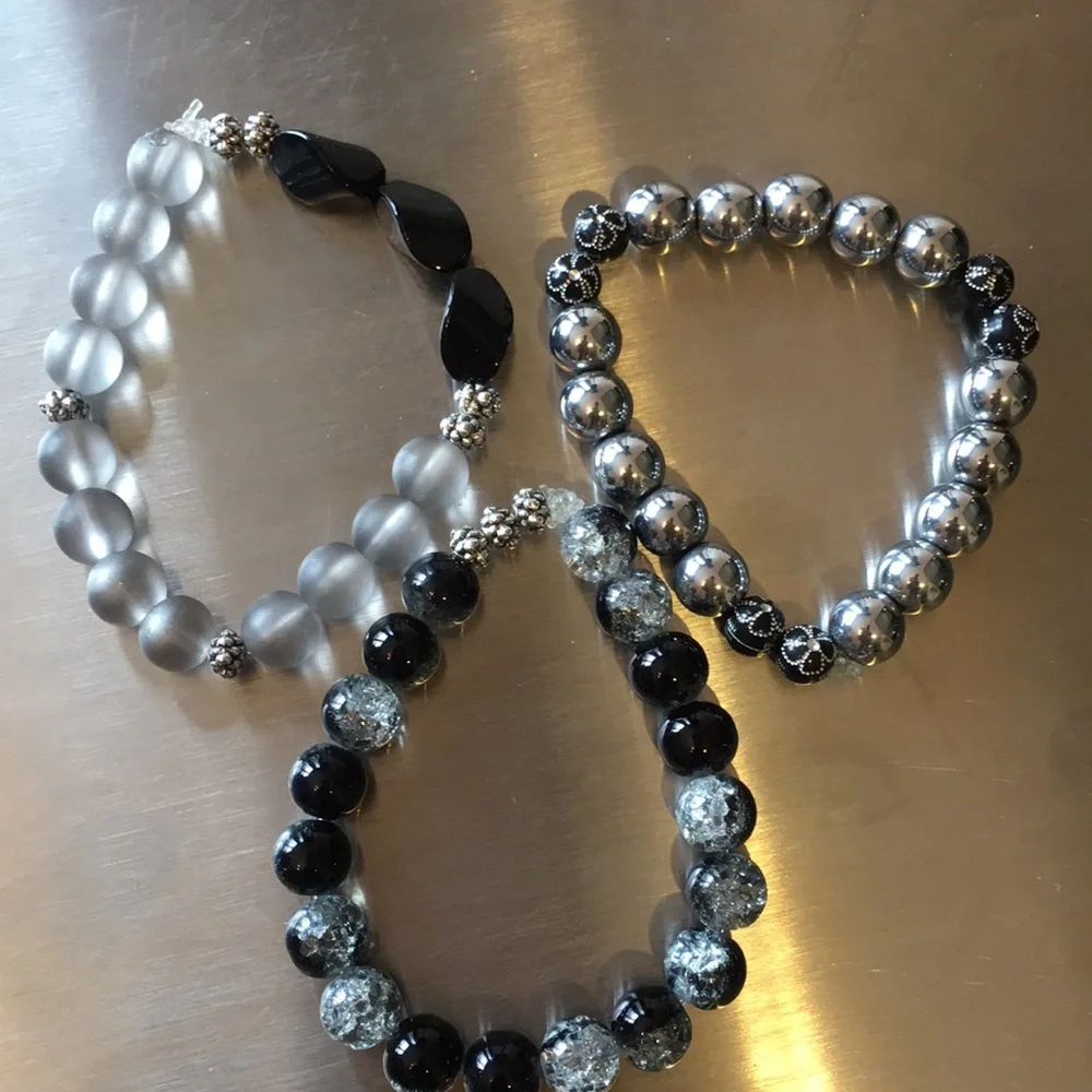 NEW BLACK/SILVER/CLEAR BEADED BRACELETS-A SET-3